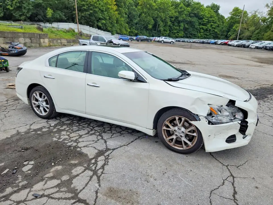 2014 NISSAN MAXIMA 3.5 S  