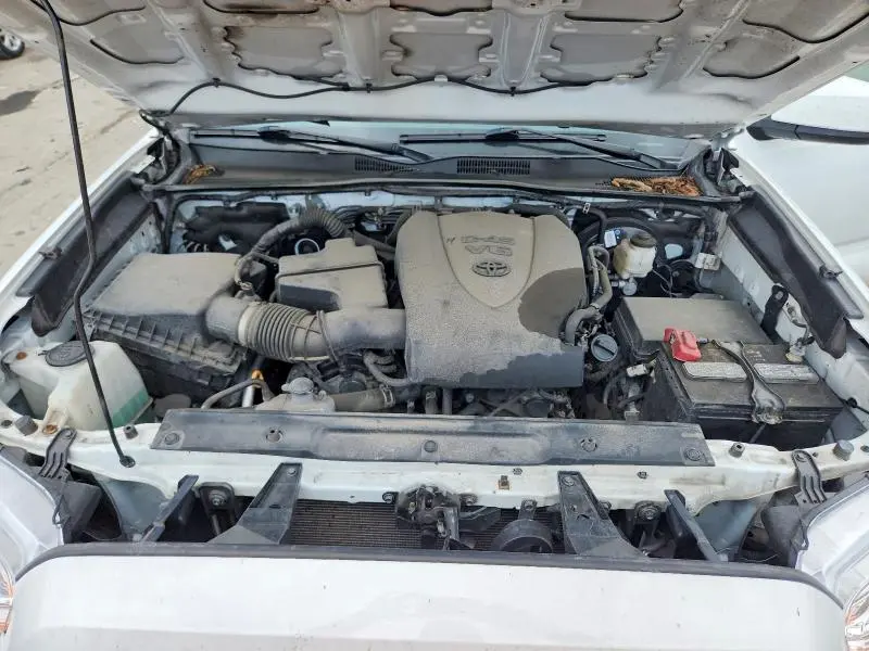 2023 TOYOTA TACOMA SR V6  