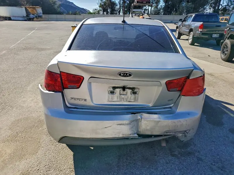 2010 KIA FORTE EX  