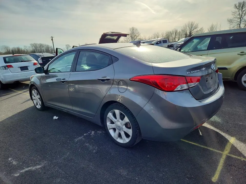 2012 HYUNDAI ELANTRA GLS  