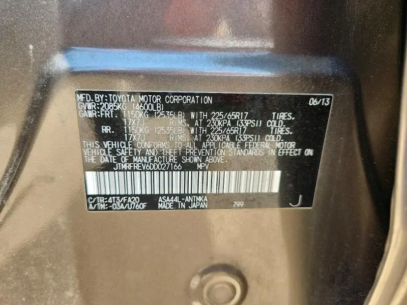 2013 TOYOTA RAV4 XLE  