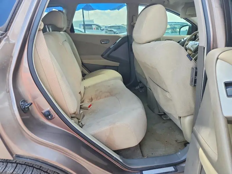 2013 NISSAN MURANO S  