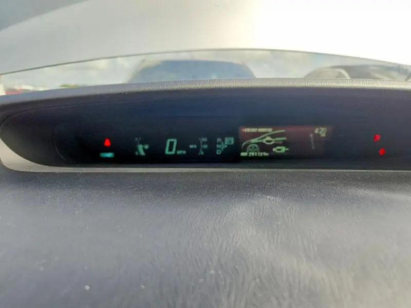 2011 TOYOTA PRIUS THREE  