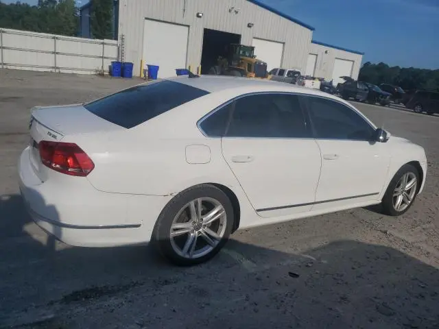 2013 VOLKSWAGEN PASSAT SEL  