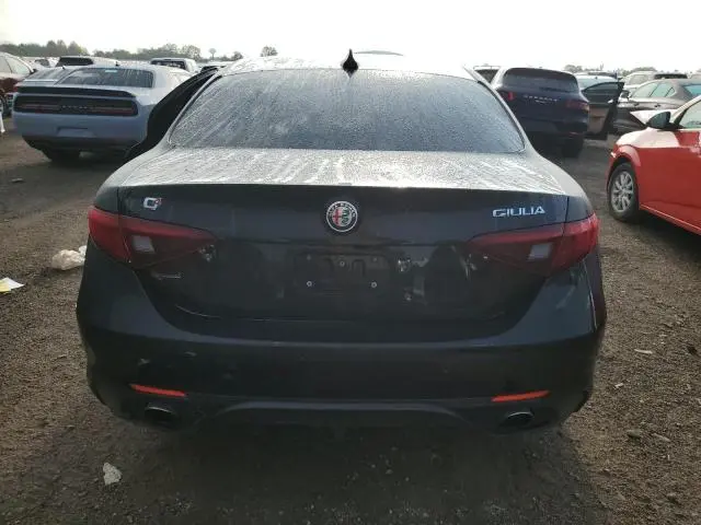 2019 ALFA ROMEO GIULIA TI  