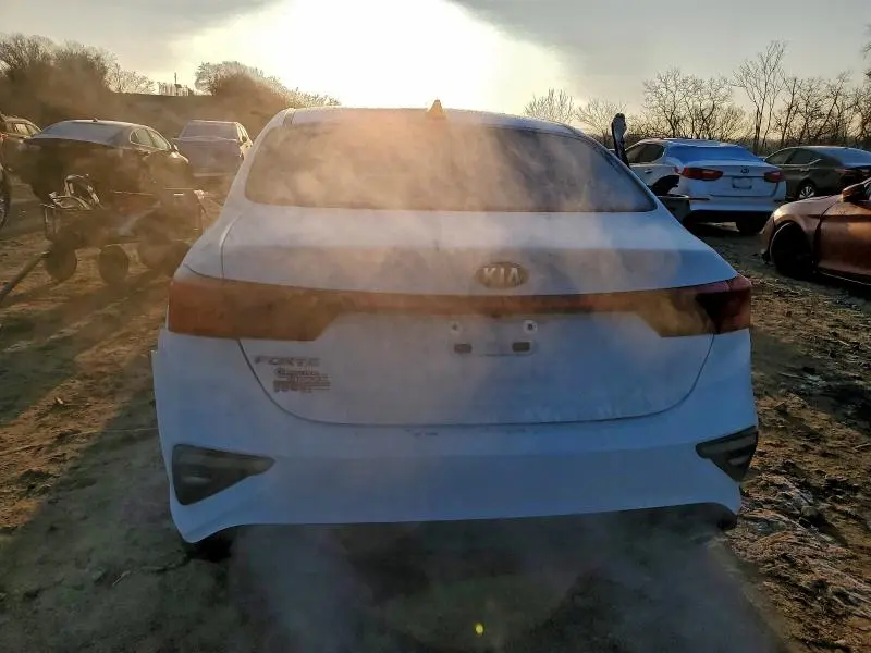 2019 KIA FORTE FE  