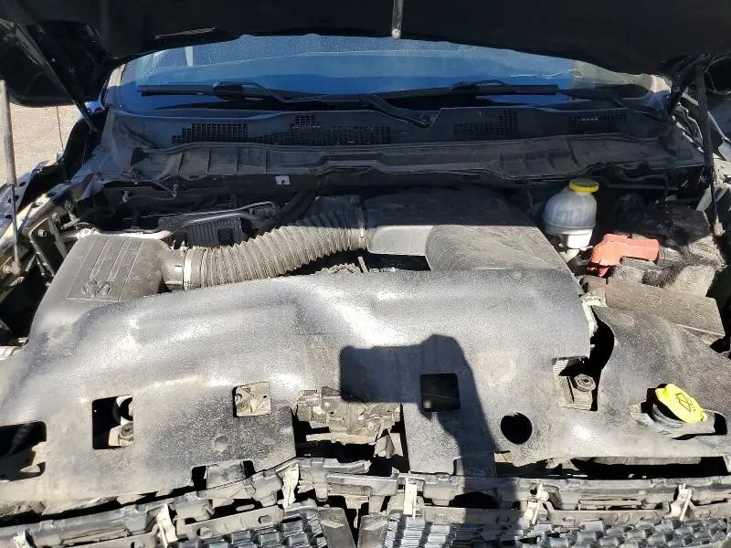 2018 RAM 1500 SLT  