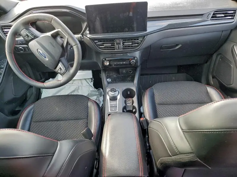 2024 FORD ESCAPE ST LINE  