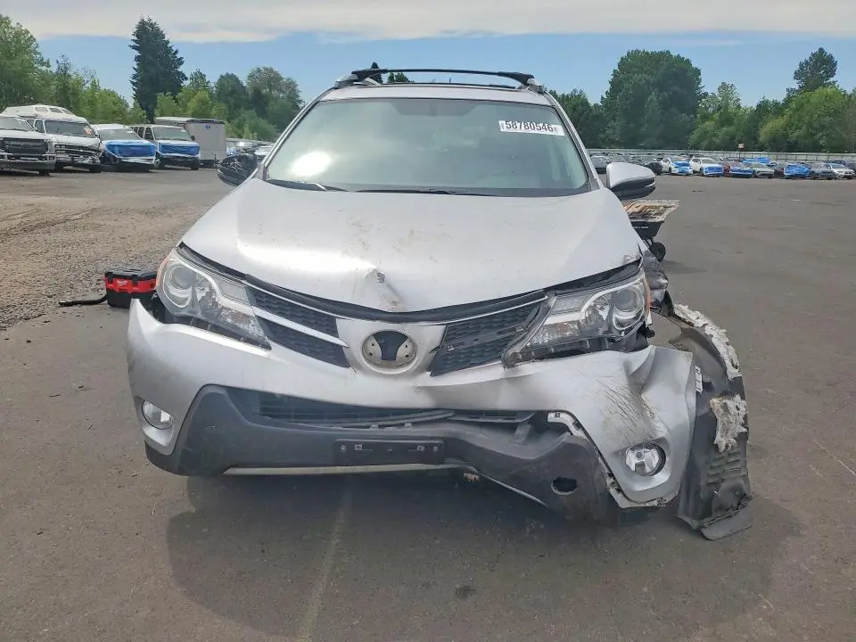 2014 TOYOTA RAV4 XLE  