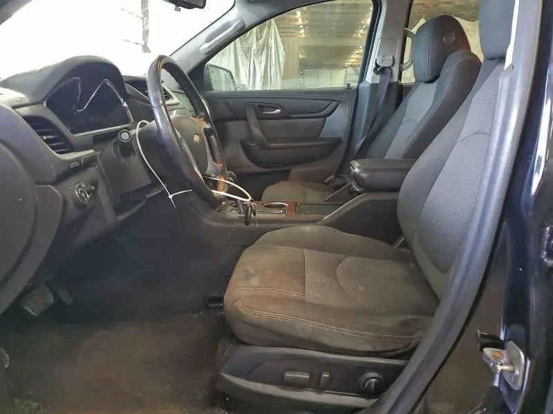 2014 CHEVROLET TRAVERSE LT  