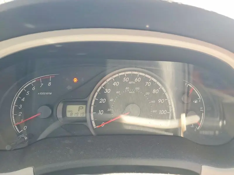 2012 TOYOTA SIENNA LE  