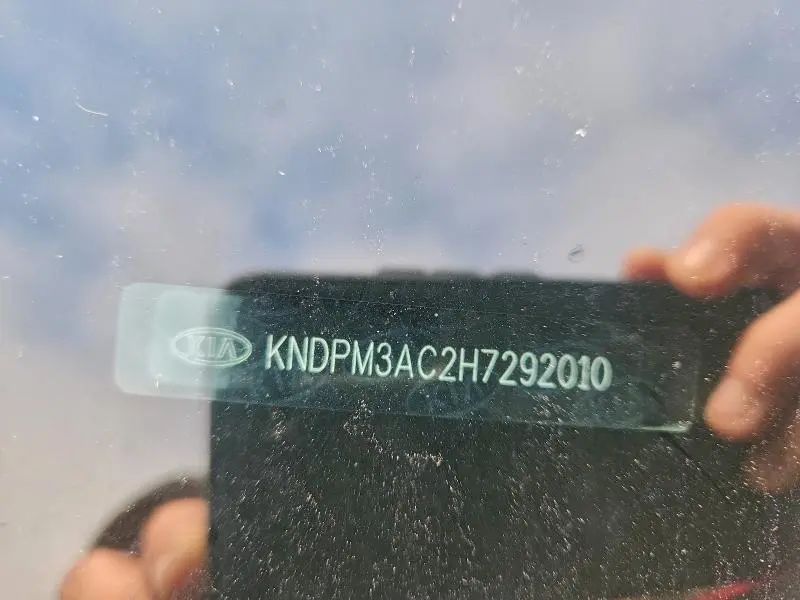 2017 KIA SPORTAGE LX  