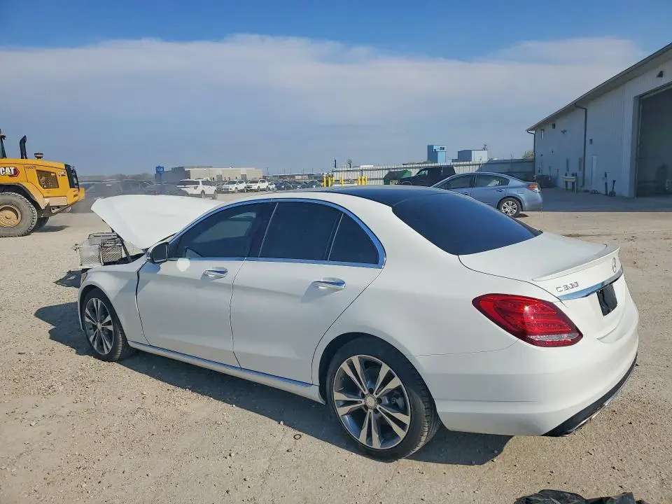 2016 MERCEDES-BENZ C 300  