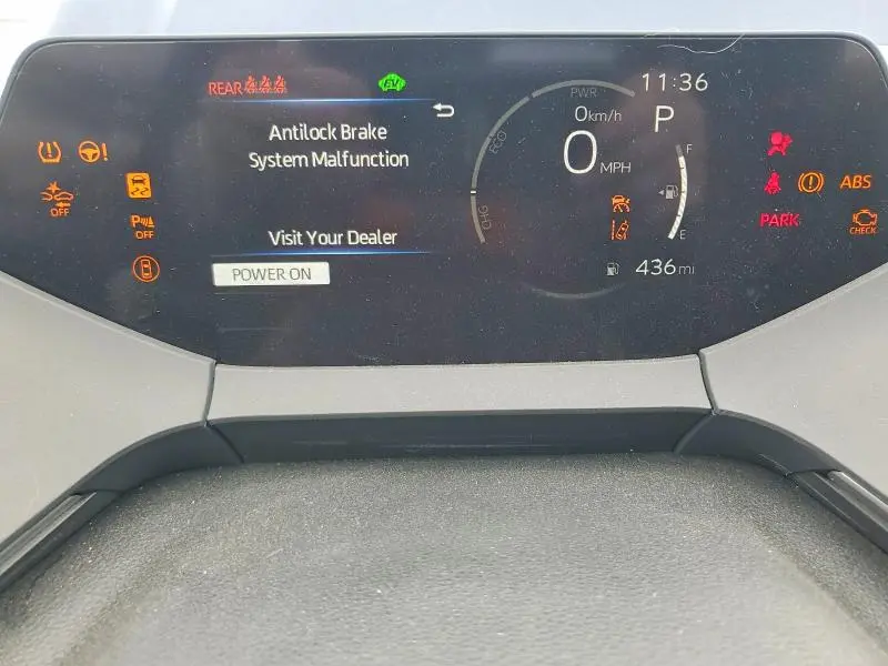 2025 TOYOTA PRIUS LE  