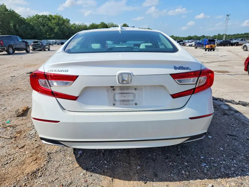 2019 HONDA ACCORD SPORT  