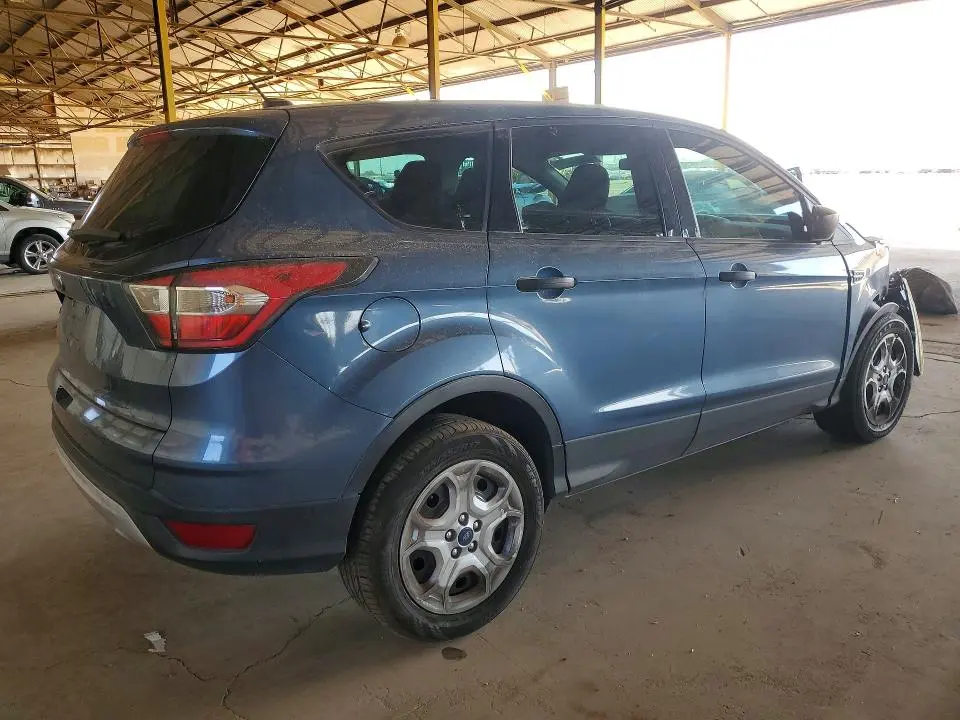 2018 FORD ESCAPE S  