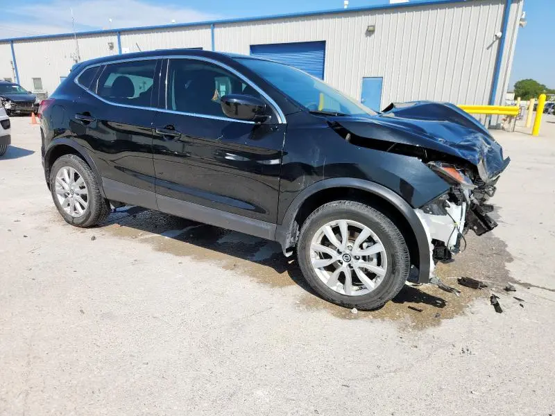 2022 NISSAN ROGUE SPORT S  