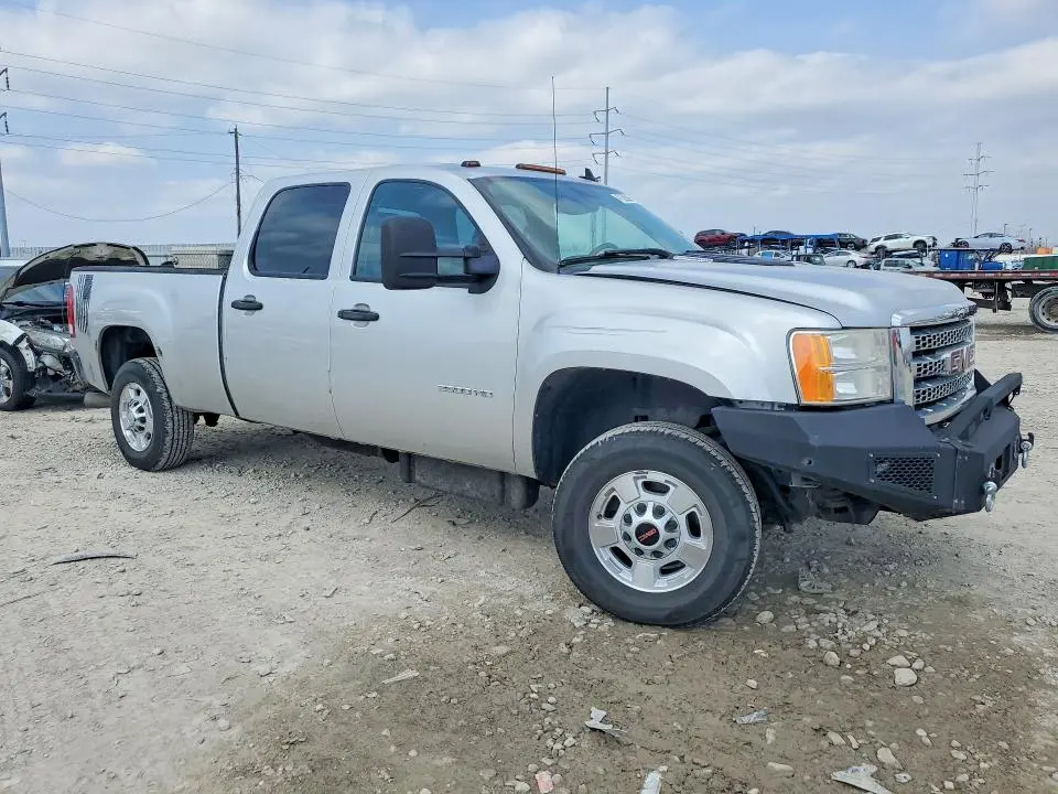 2013 GMC SIERRA K2500 SLE  