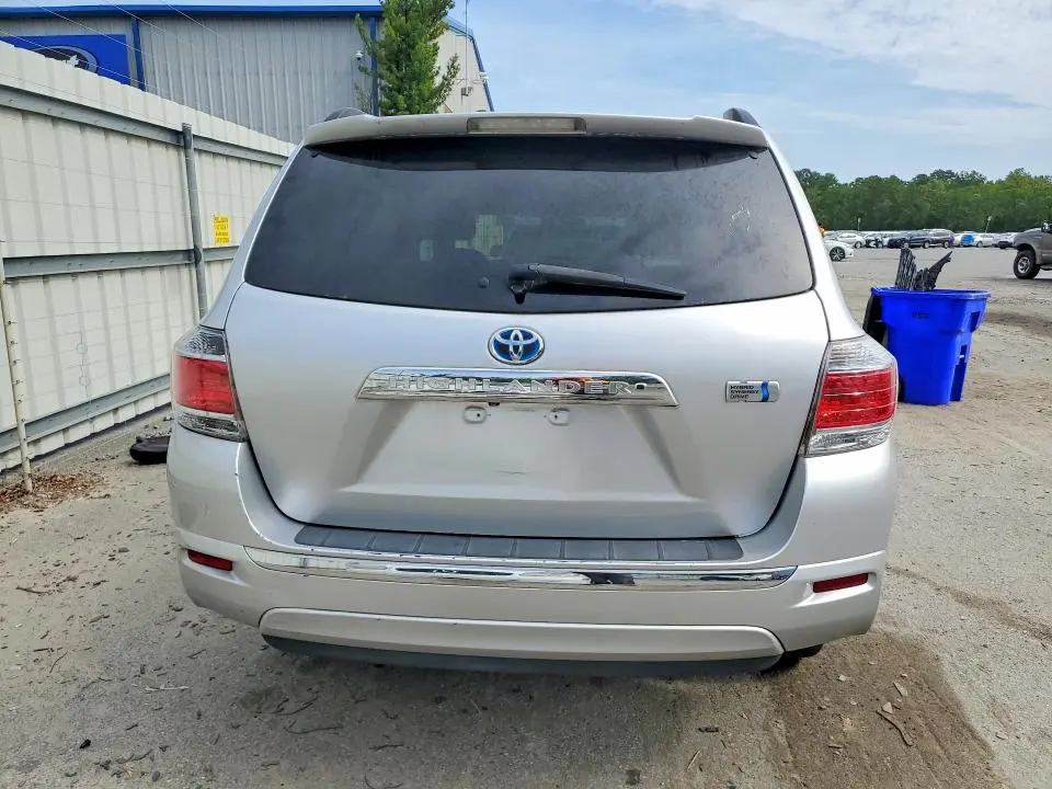 2011 TOYOTA HIGHLANDER HYBRID  