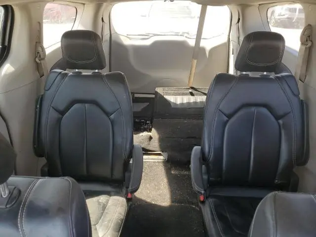 2020 CHRYSLER VOYAGER LXI  