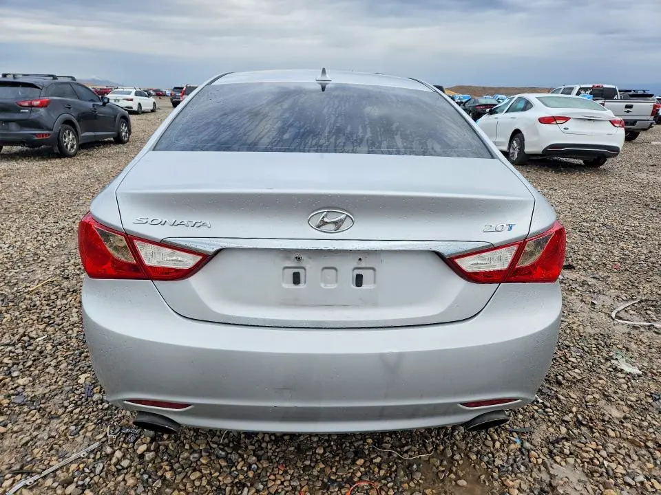 2013 HYUNDAI SONATA SE 2.0T  