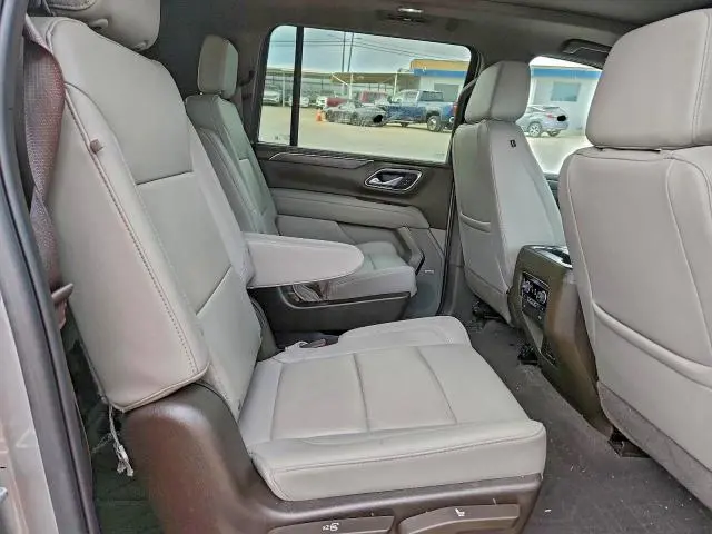 2024 CHEVROLET SUBURBAN C1500 LT  