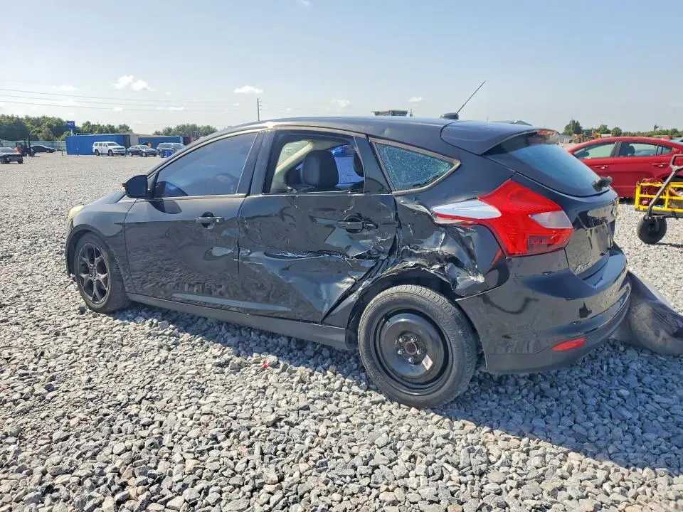2014 FORD FOCUS SE  