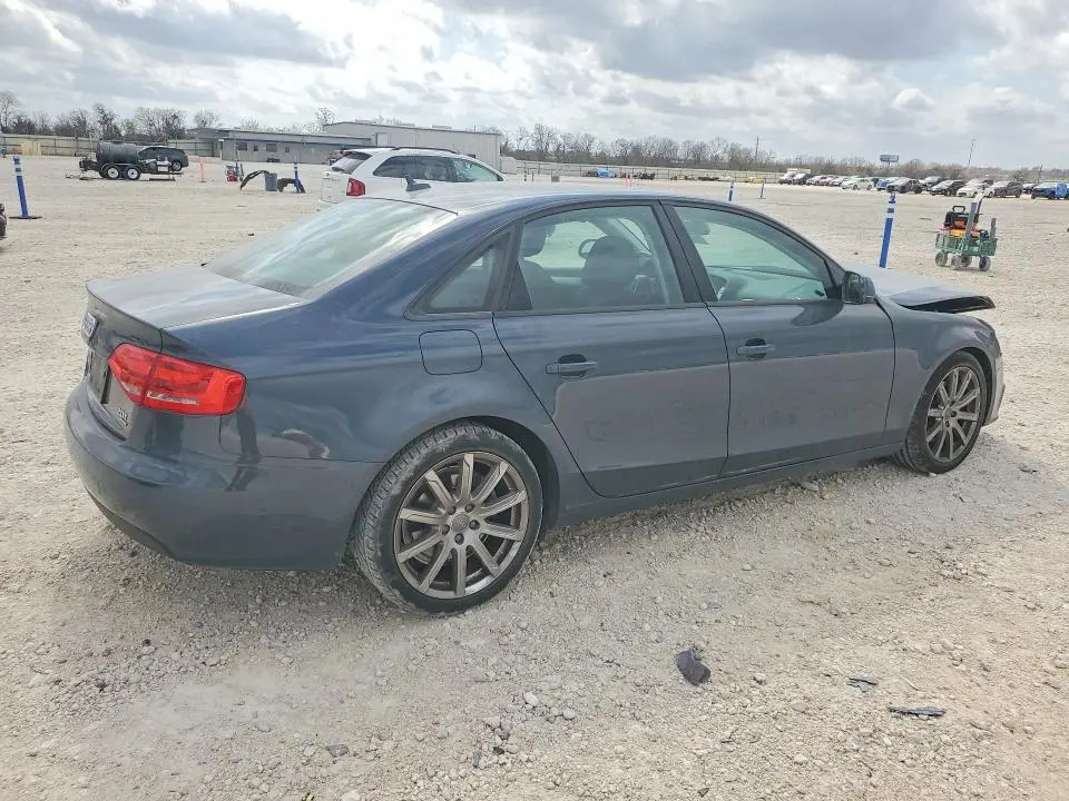 2010 AUDI A4 PREMIUM  