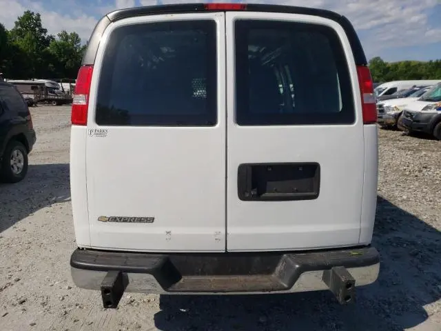 2022 CHEVROLET EXPRESS G2500   