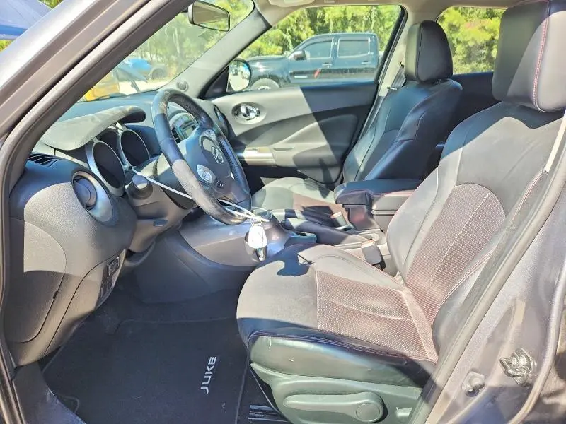 2014 NISSAN JUKE SL  