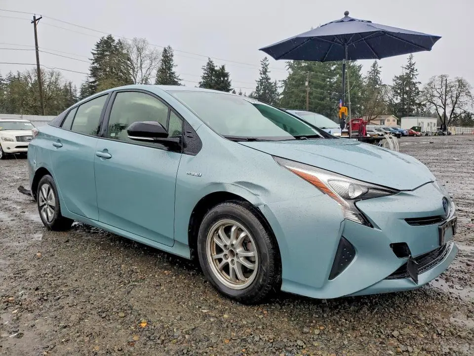 2017 TOYOTA PRIUS TWO ECO  