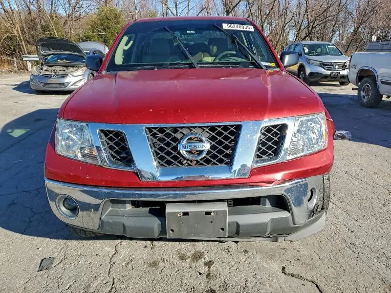 2010 NISSAN FRONTIER CREW CAB SE  