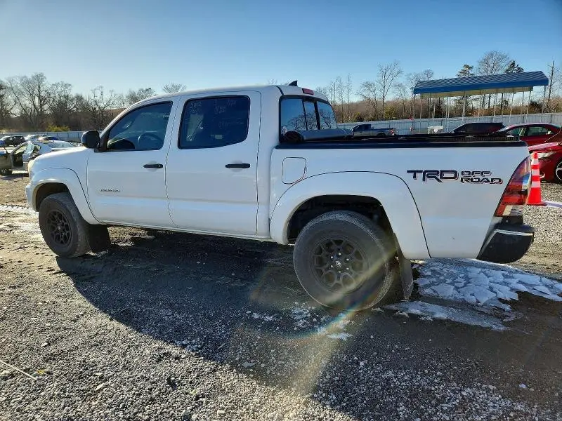2015 TOYOTA TACOMA DOUBLE CAB  