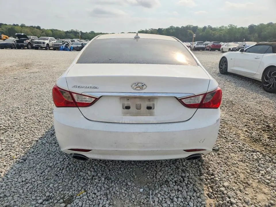 2013 HYUNDAI SONATA SE  