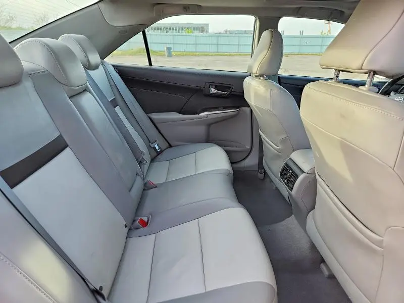 2014 TOYOTA CAMRY XLE V6  