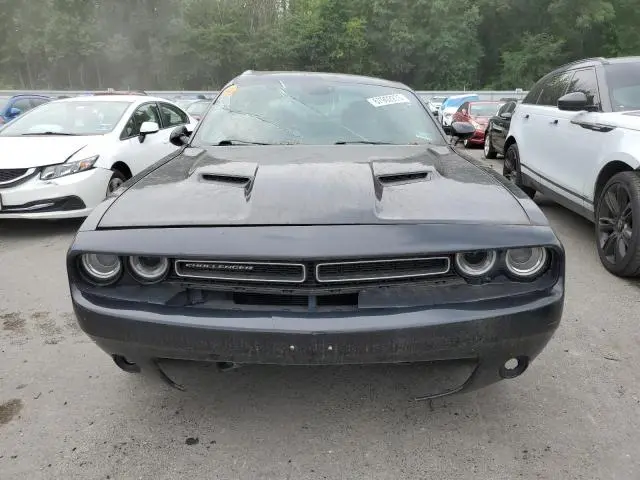 2017 DODGE CHALLENGER SXT  