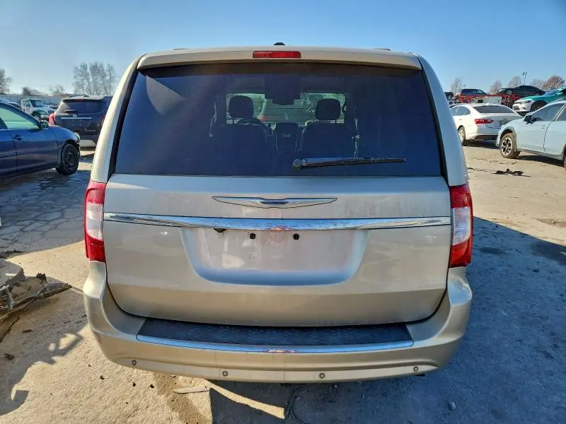 2013 CHRYSLER TOWN & COUNTRY TOURING L  