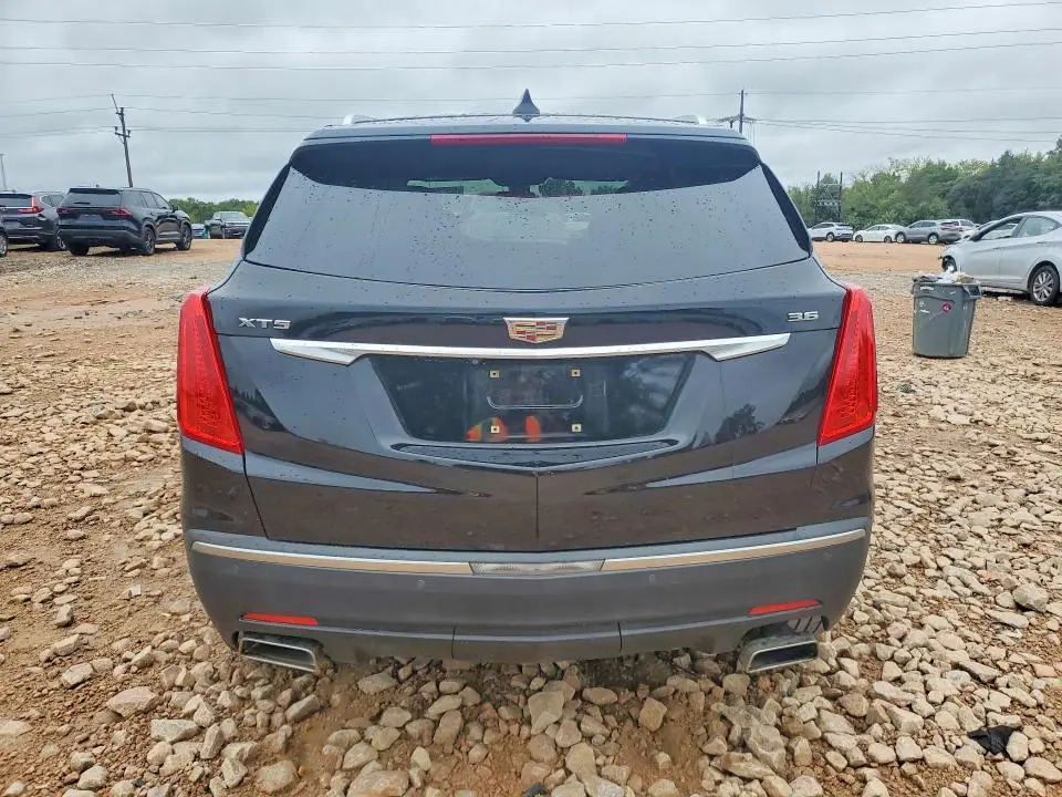 2017 CADILLAC XT5 LUXURY  