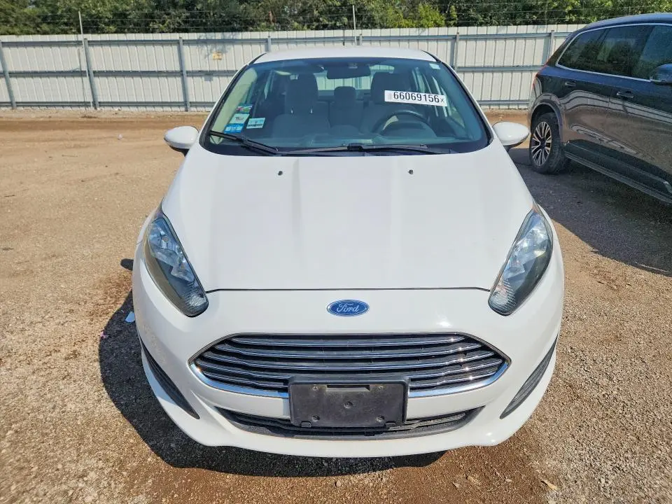 2014 FORD FIESTA SE  