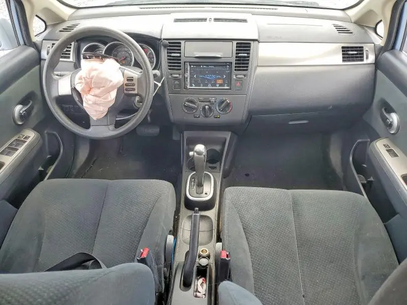 2011 NISSAN VERSA 1.8 S  