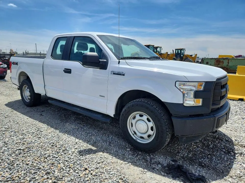 2015 FORD F150 SUPER CAB  
