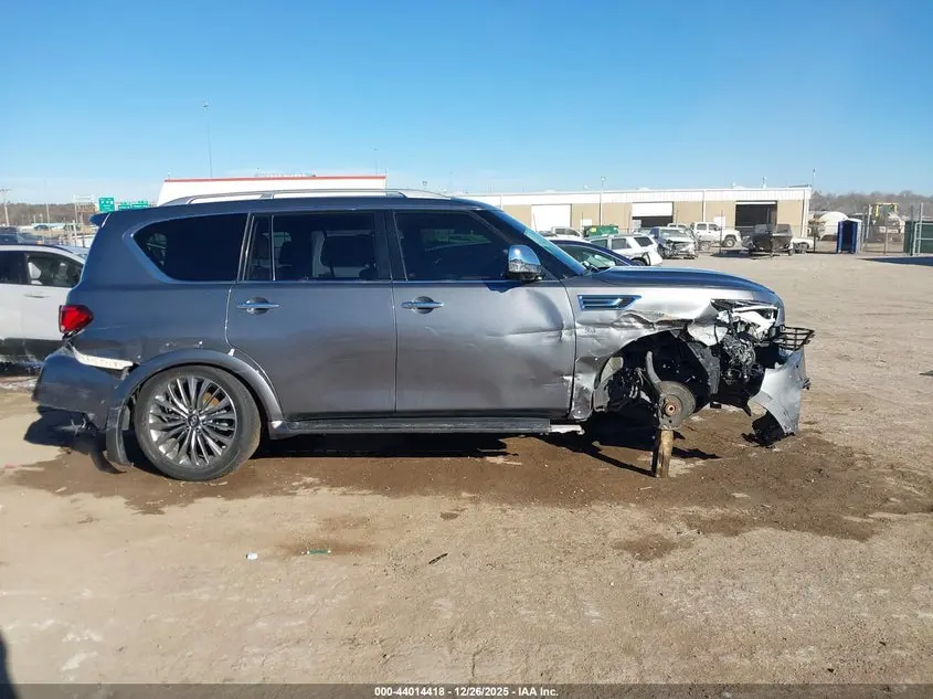 2018 INFINITI QX80  