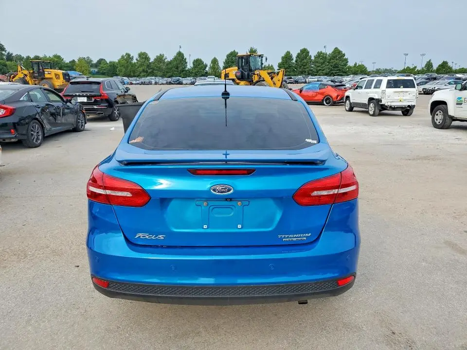 2015 FORD FOCUS TITANIUM  