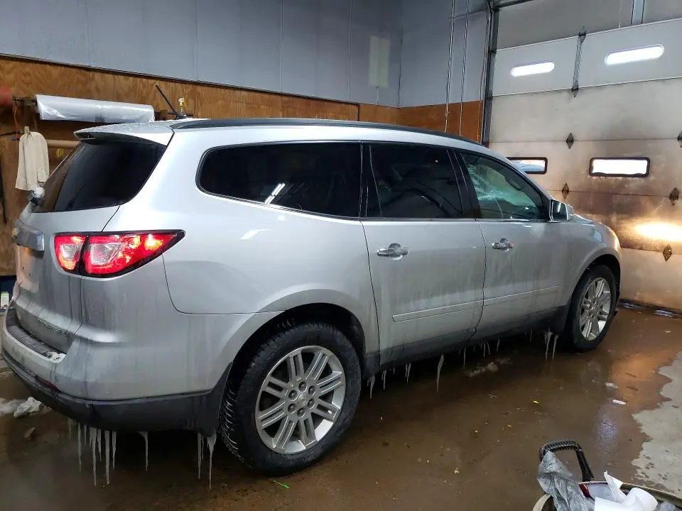 2015 CHEVROLET TRAVERSE LT  