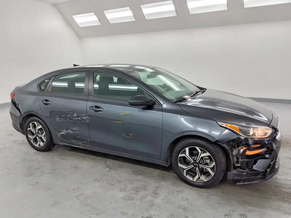 2020 KIA FORTE LXS  