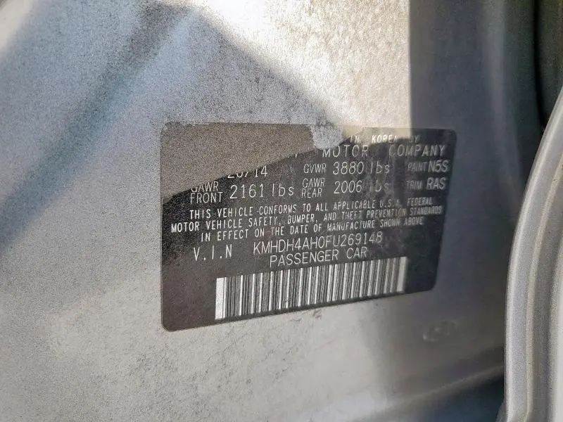 2015 HYUNDAI ELANTRA SE  