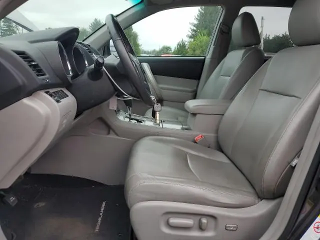2012 TOYOTA HIGHLANDER BASE  