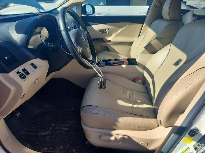 2012 TOYOTA VENZA XLE  