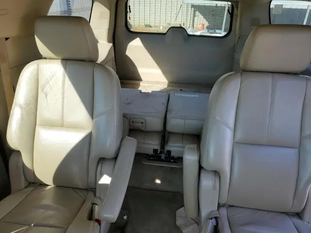 2011 CHEVROLET SUBURBAN C1500 LT  