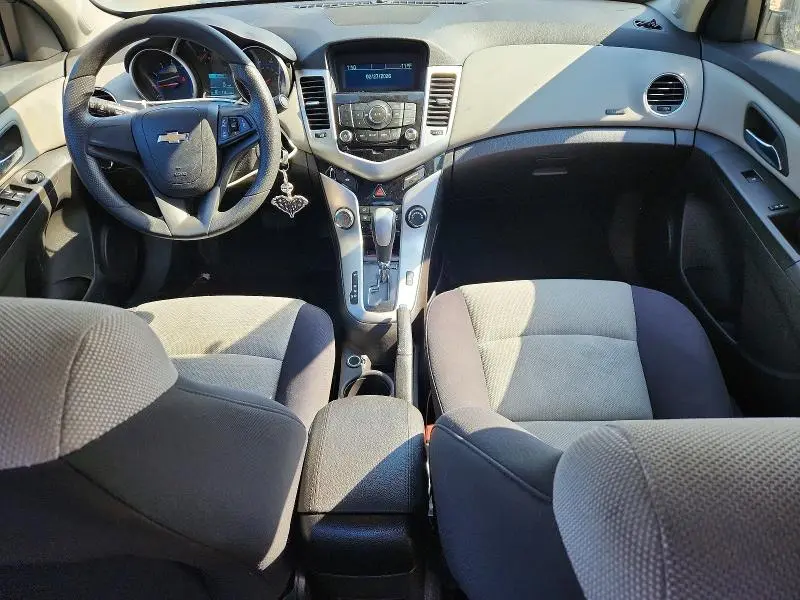 2015 CHEVROLET CRUZE LS  